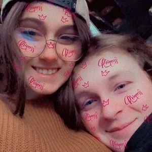 Meet your Posher, Evelina